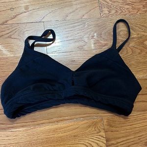 Alo Yoga Alosoft Bra in Black Size S